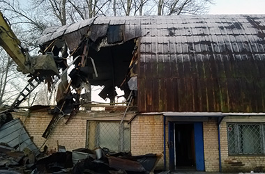 Демонтаж ангара